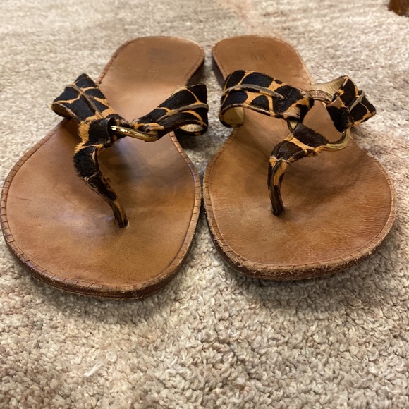 Lilly Pulitzer McKim Sandals sz 8 PB Camel- Don’t change your spots - Picture 6 of 6